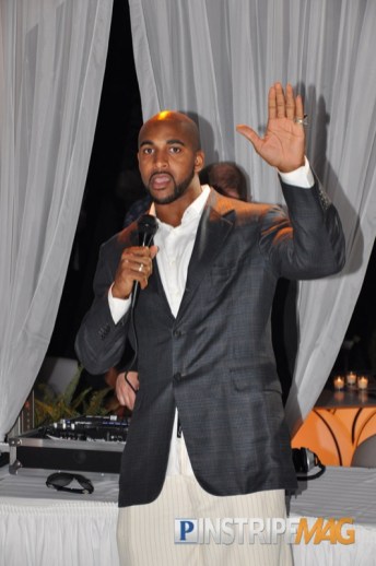 David-Tyree-Hosting-Auction