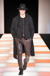 Emporio_ARMANI_Menswear fall winter 2012 _ Milan january 2012