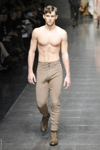 MENSWEAR FALL WINTER 2012_DOLCE_GABBANA_ Milan january 2012