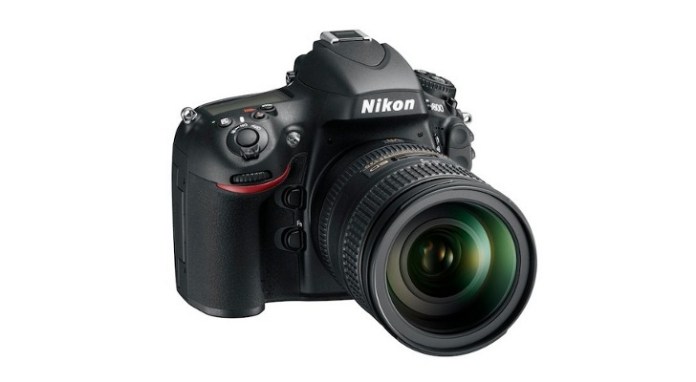 Nikon D4 and D800 DSLR, viewfinder, focus, lockup issues