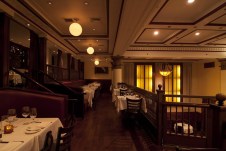 Benjamin Steakhouse NYC, New mezzanine level
