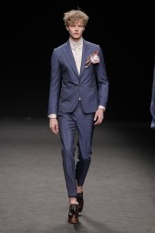 MAN_AW16_17_LOW_13