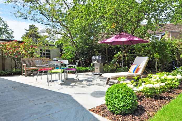 Garden Makeover That Will Sweep Buyers off Their Feet