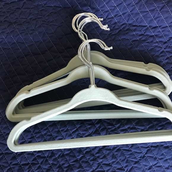 velvet hangers