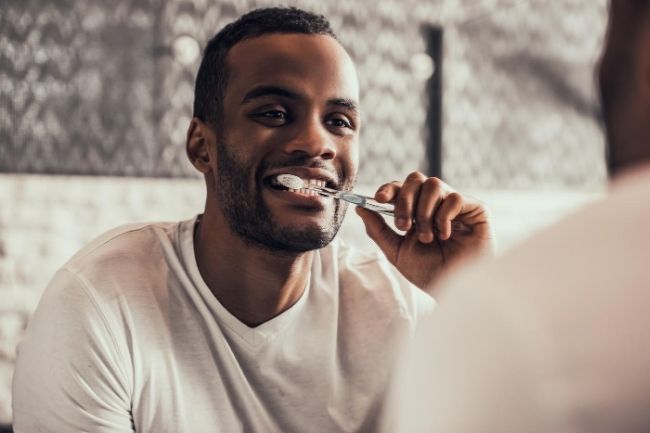 7 Personal Hygiene Mistakes Guys Make