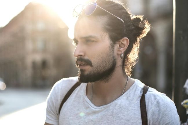 What Guys Should Know Before Growing Their Hair Out