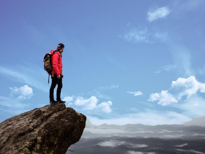 Hiking, one of the bachelor party ideas for outdoorsmen.