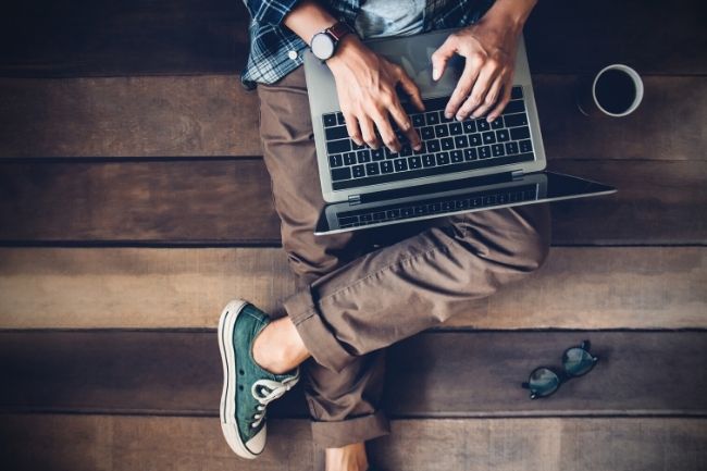 Pros and Cons of Buying a Used Car Online