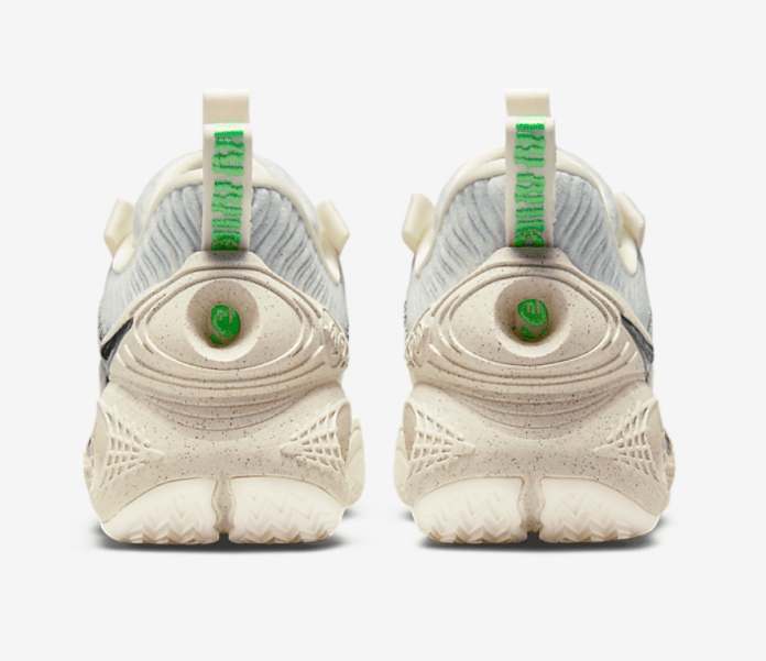 Nike Cosmic Unity