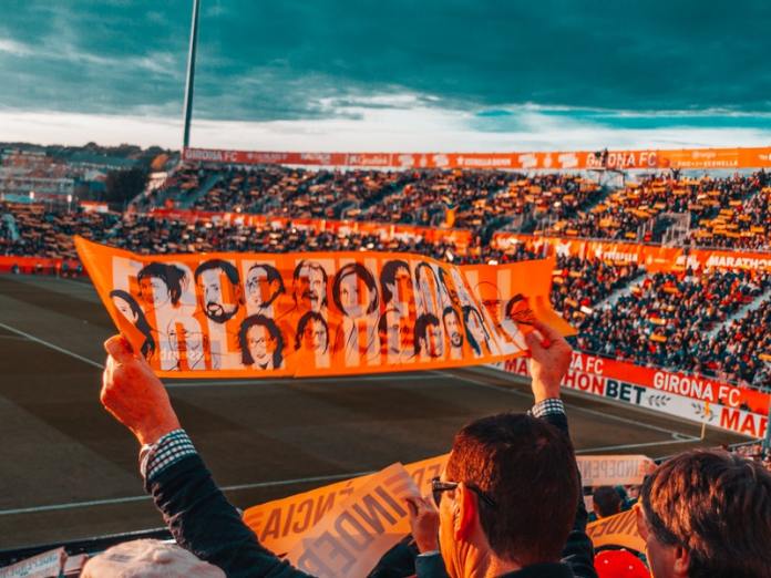 Ways to show support for your favorite team.
