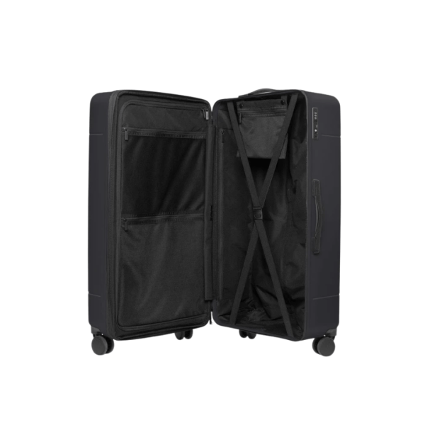Travel Needs: Hue Trunk Luggage