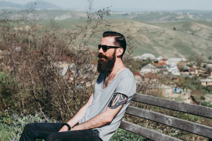 how to wear your beard
