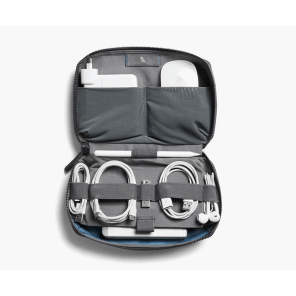Tech Bundle: Digital Nomad Set by Bellroy