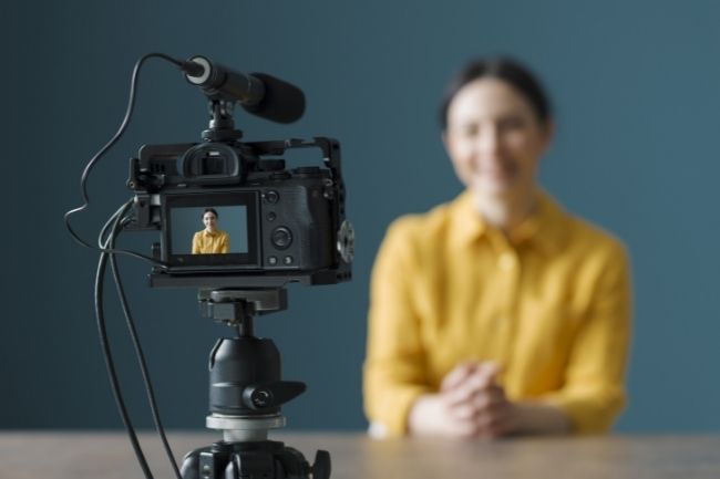 Vlogger recording